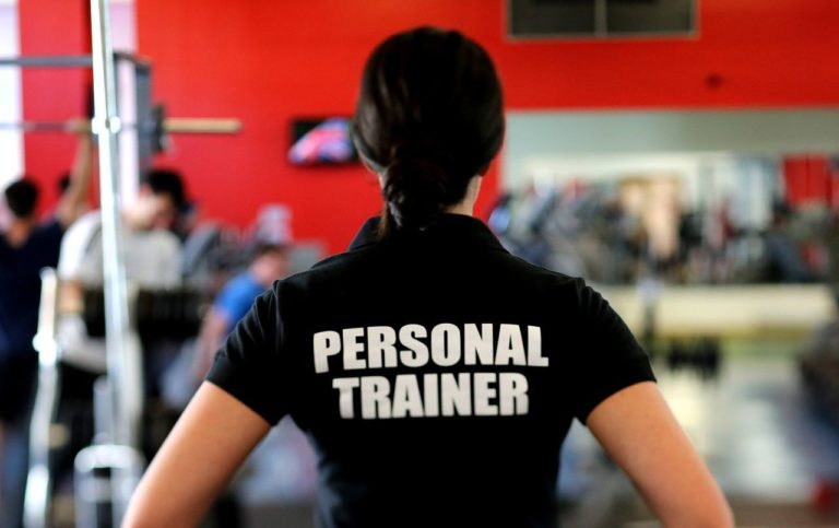 HOW TO START A PERSONAL TRAINING BUSINESS FROM HOME