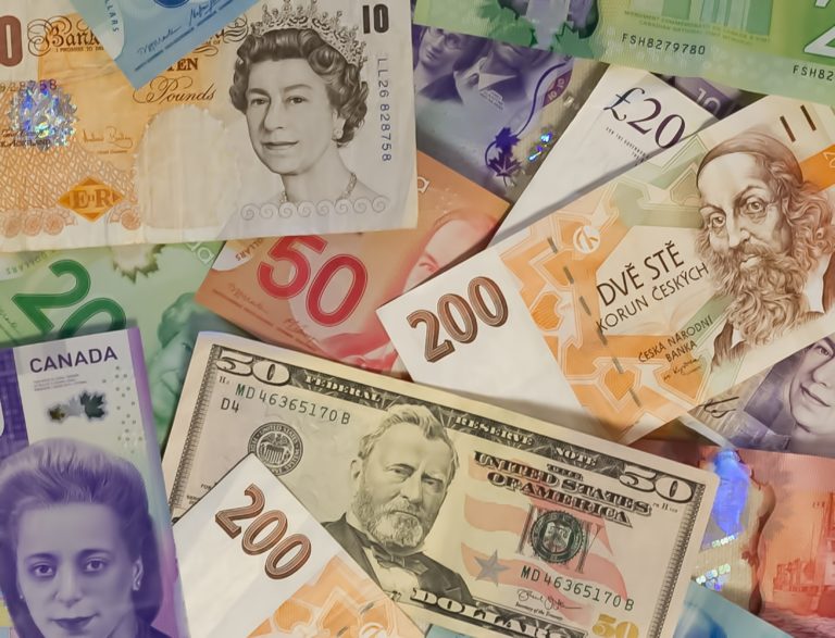 7 Ways to Make Money from Home as a Stay at Home Mom